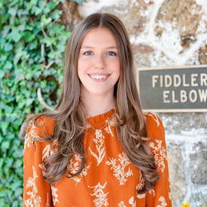 Meet your Posher, Ainsley